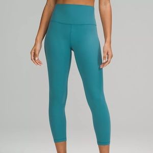 NWT Lululemon High Rise Align Crop 21”